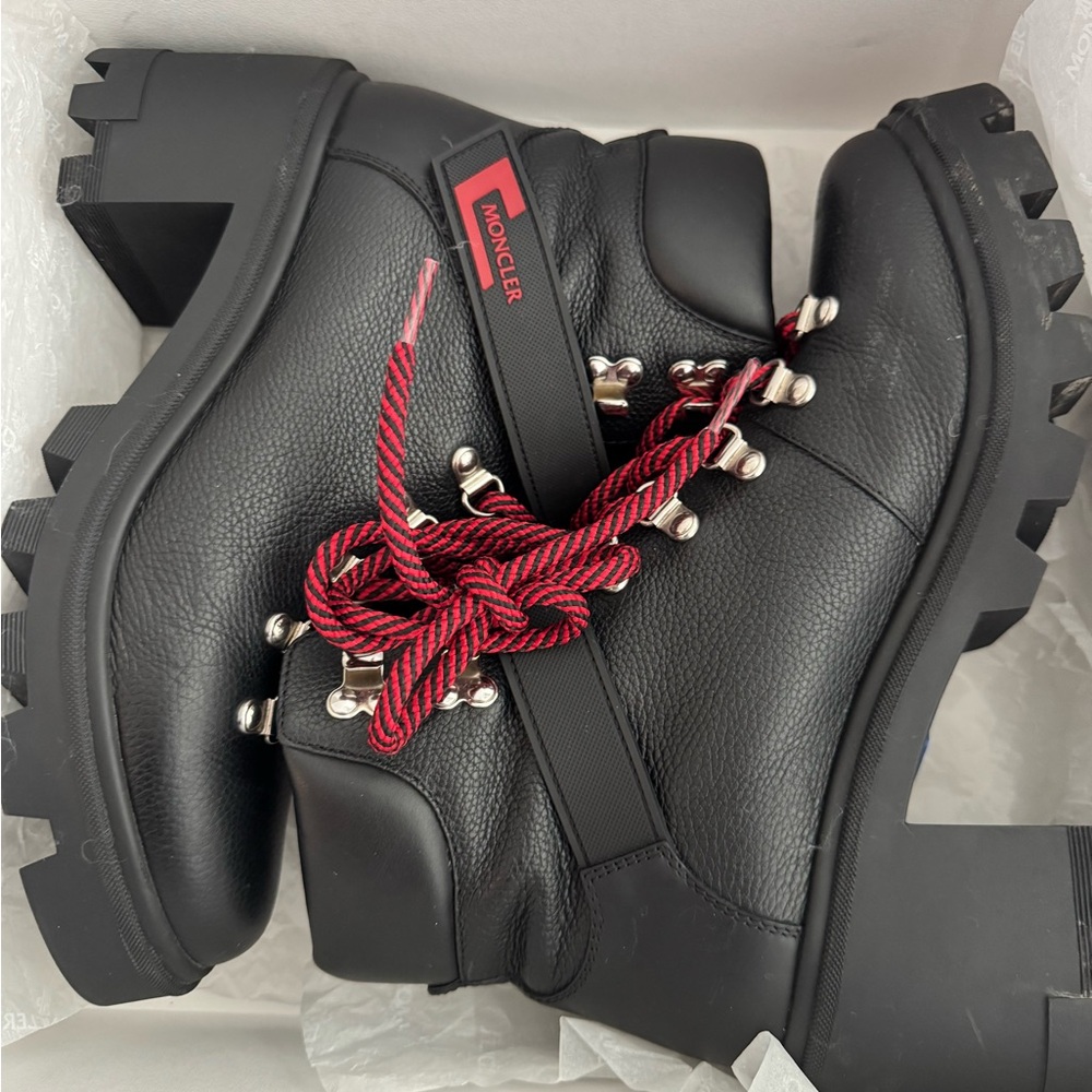 Moncler Carol Boot - Picture 6 of 12